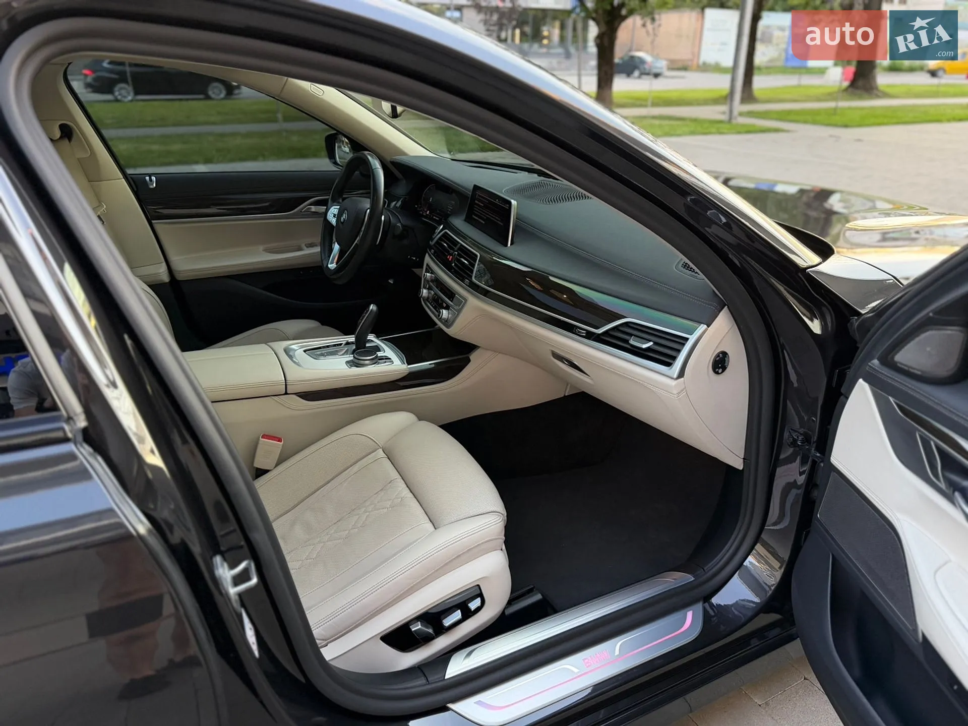 2019 BMW 7er - мініатюра 54
