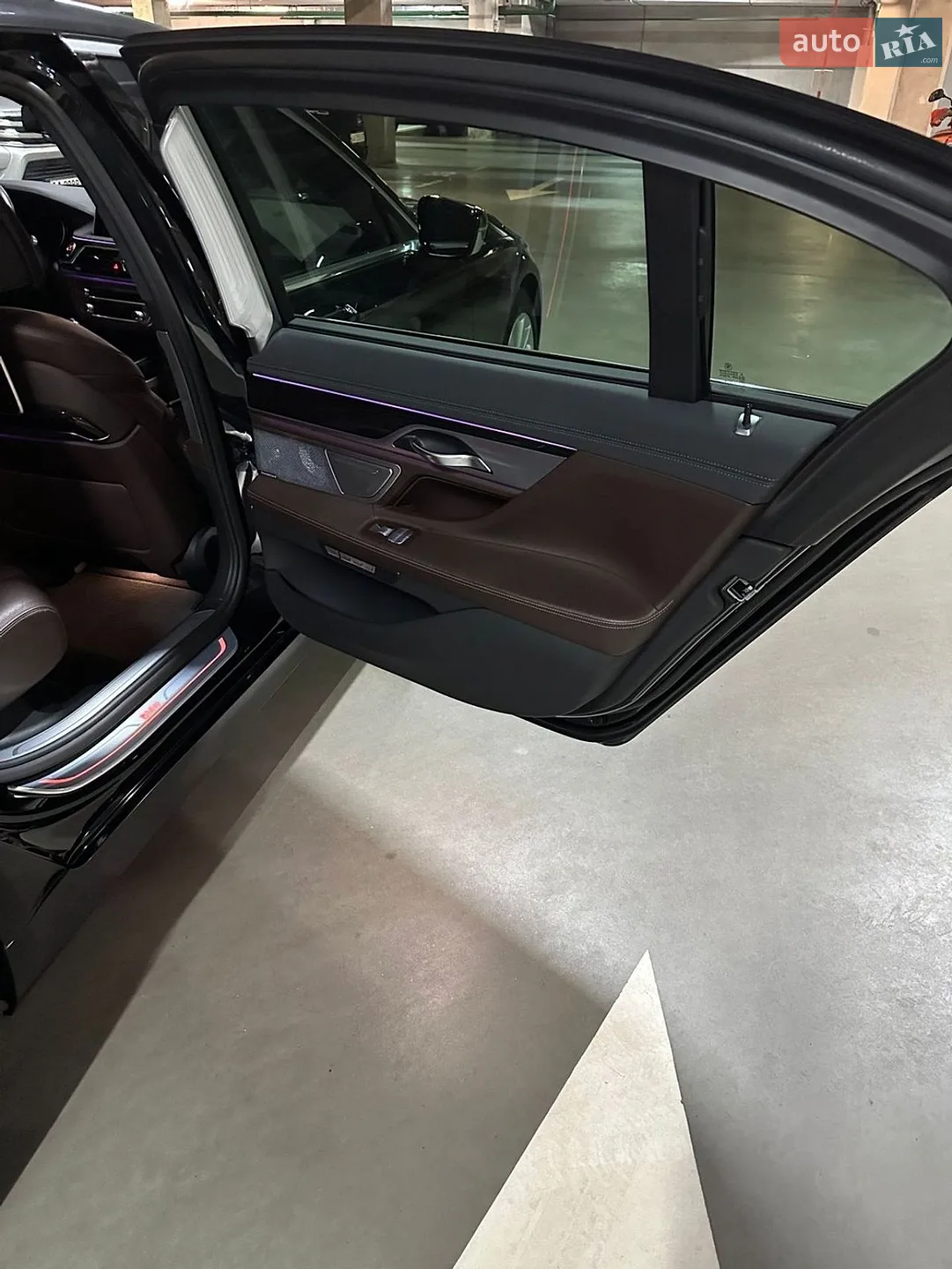 2015 BMW 7er - мініатюра 15