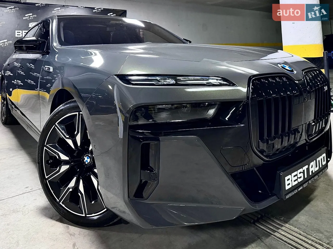 2022 BMW X6 M - мініатюра 142