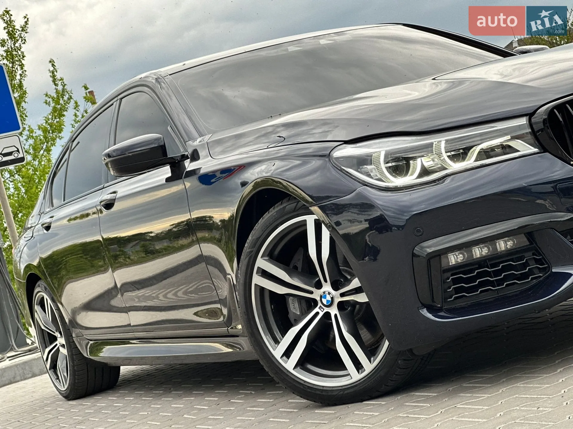 2016 BMW 7er - мініатюра 23