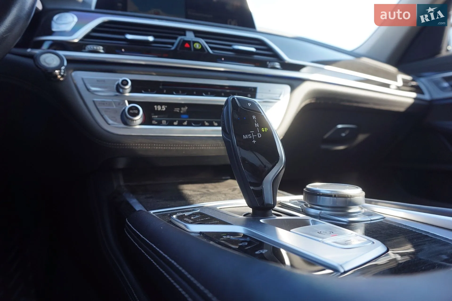 2019 BMW 7er - мініатюра 76