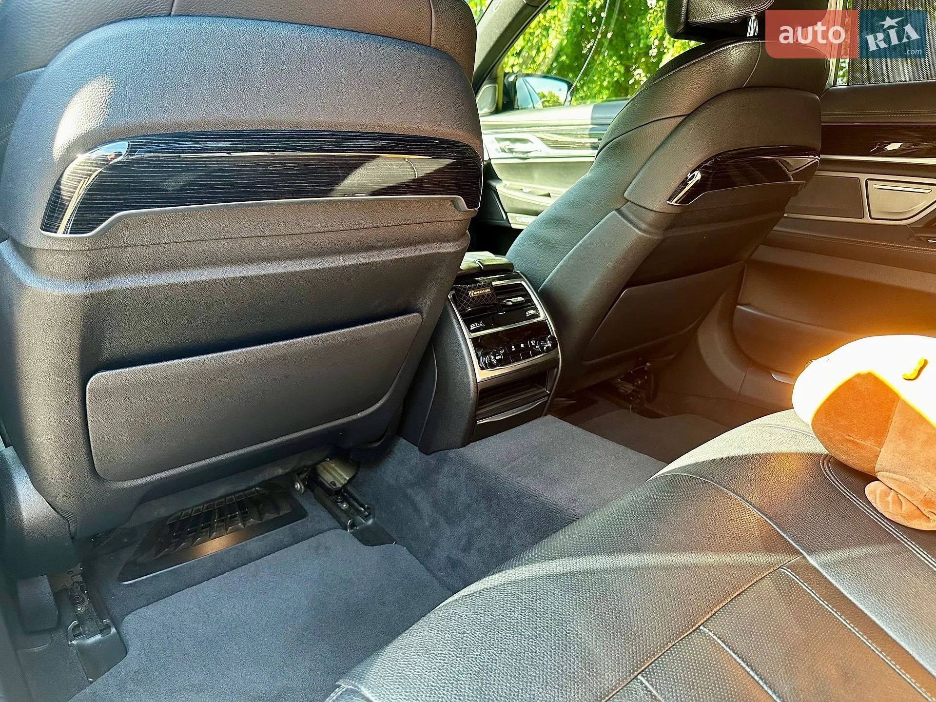 2016 BMW 7er - мініатюра 17
