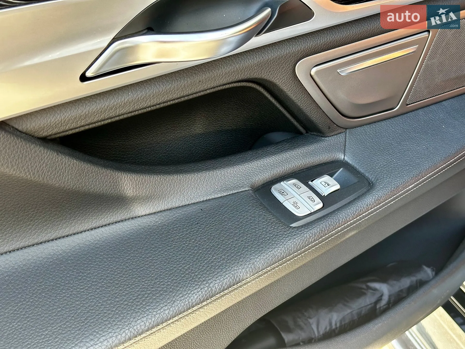 2016 BMW 7er - мініатюра 18