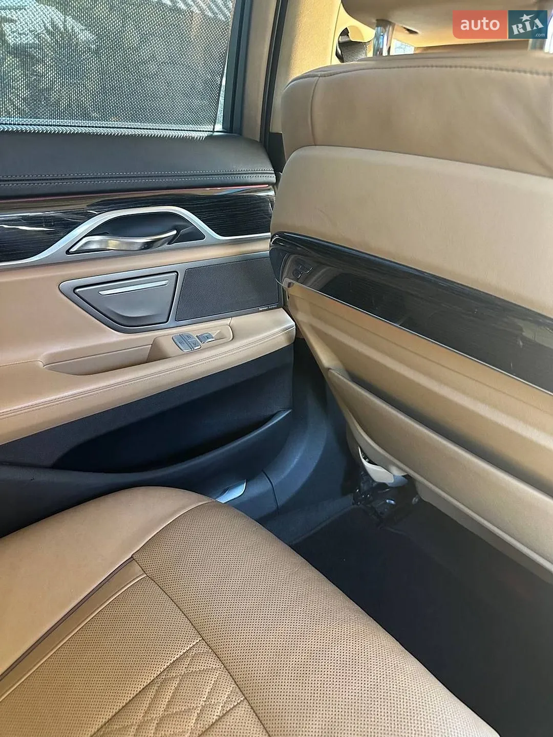2016 BMW 7er - мініатюра 26