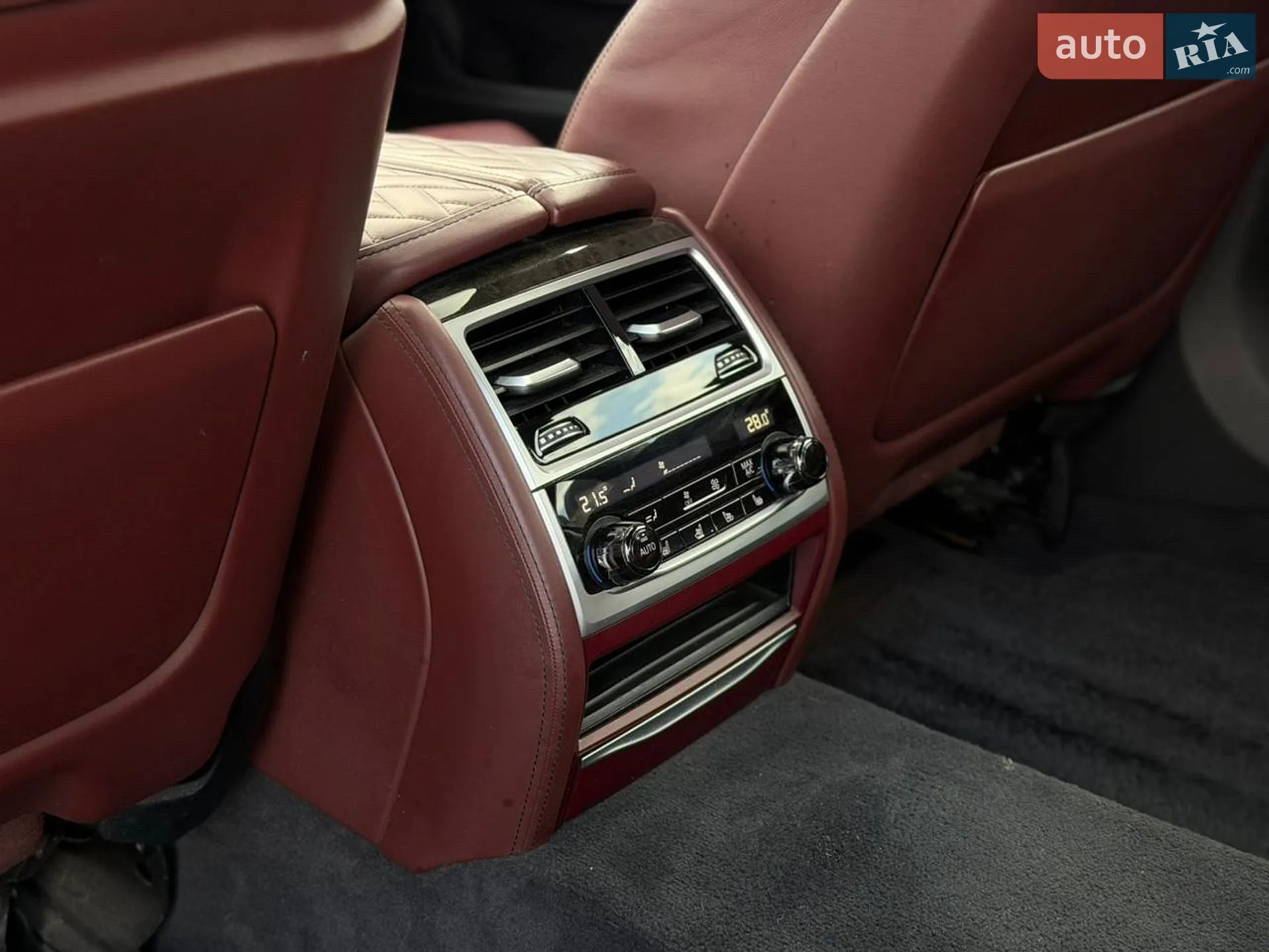 2020 BMW 7er - мініатюра 15