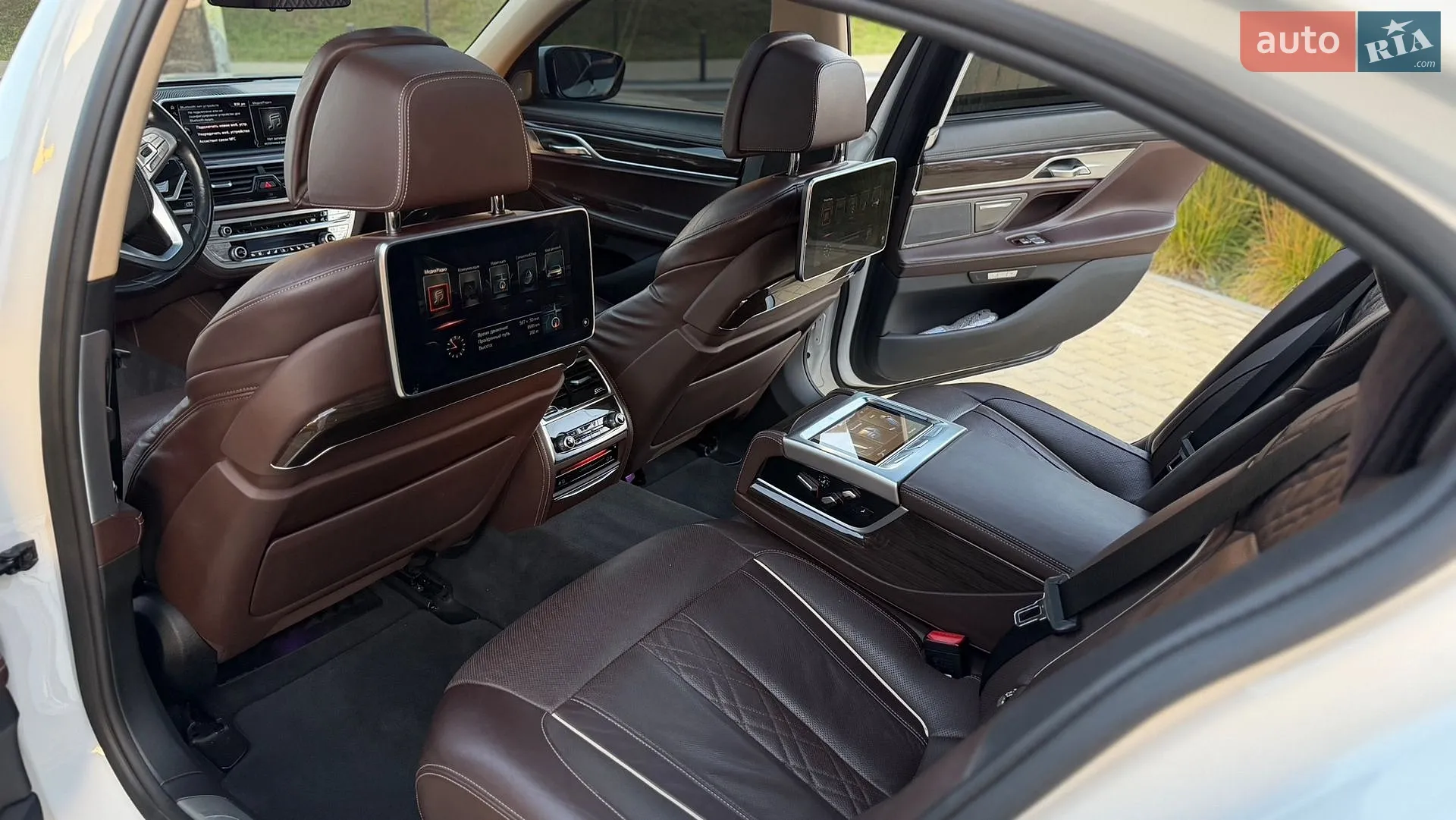 2015 BMW 7er - мініатюра 6