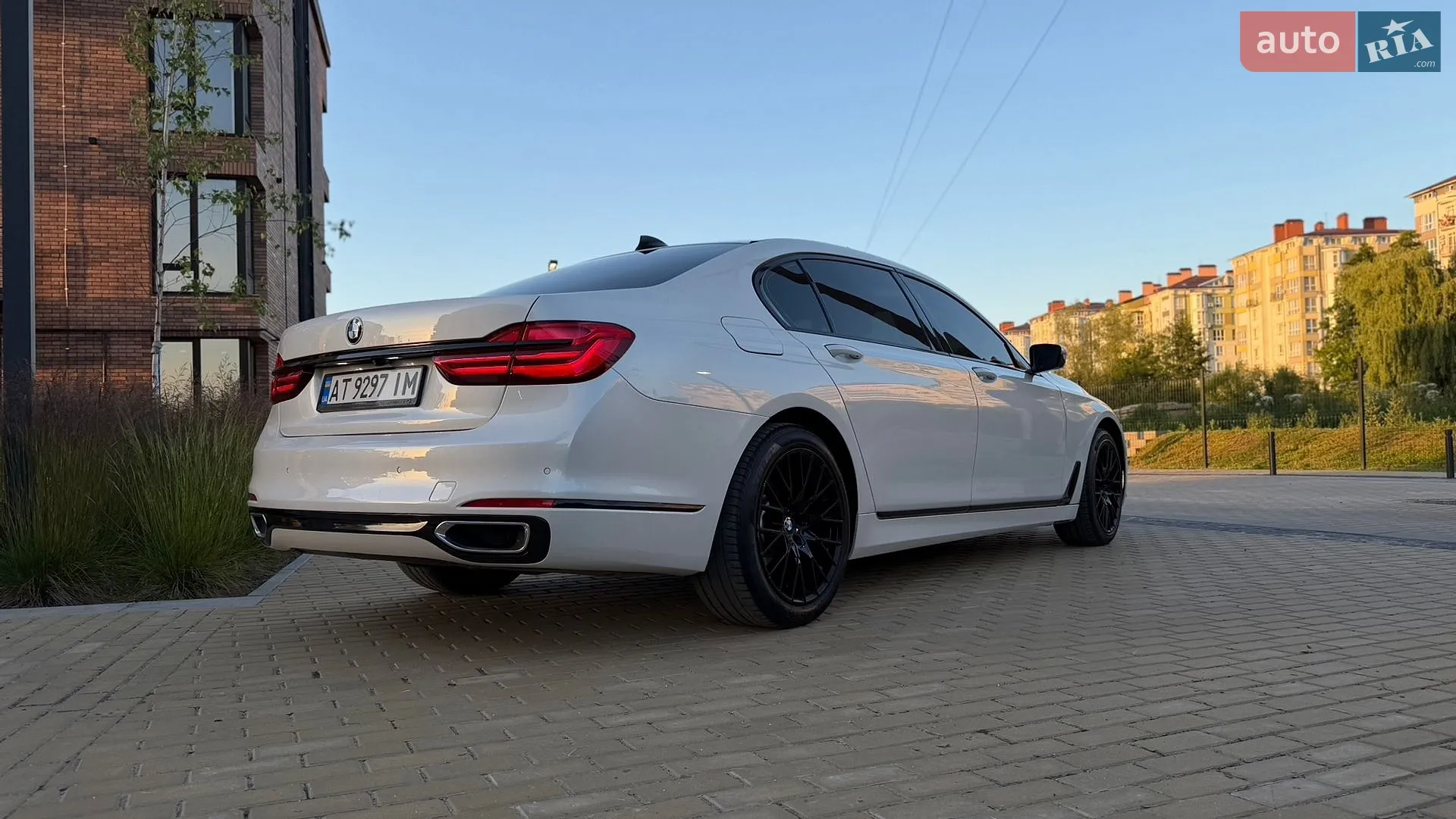 2015 BMW 7er - мініатюра 27