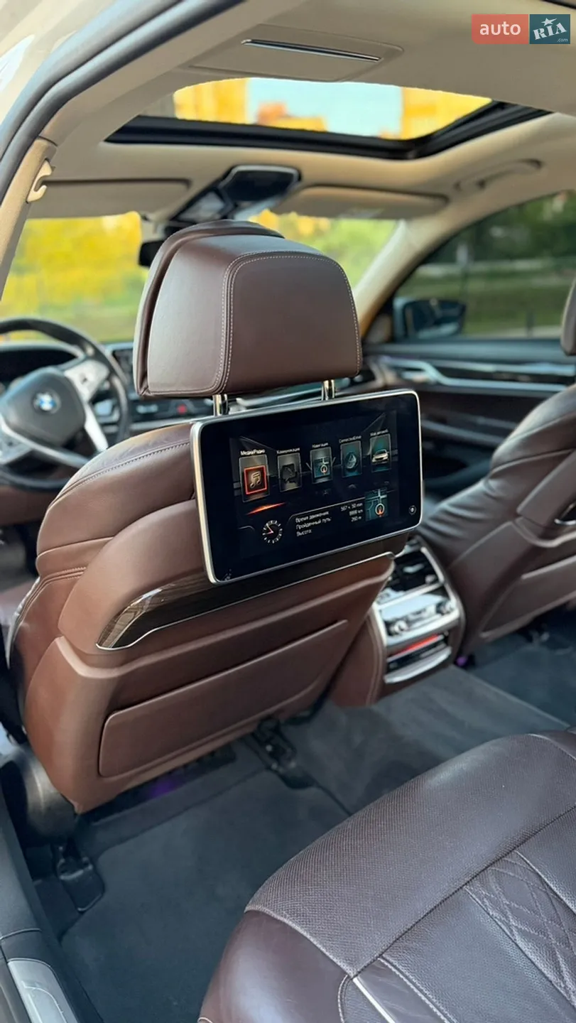 2015 BMW 7er - мініатюра 33