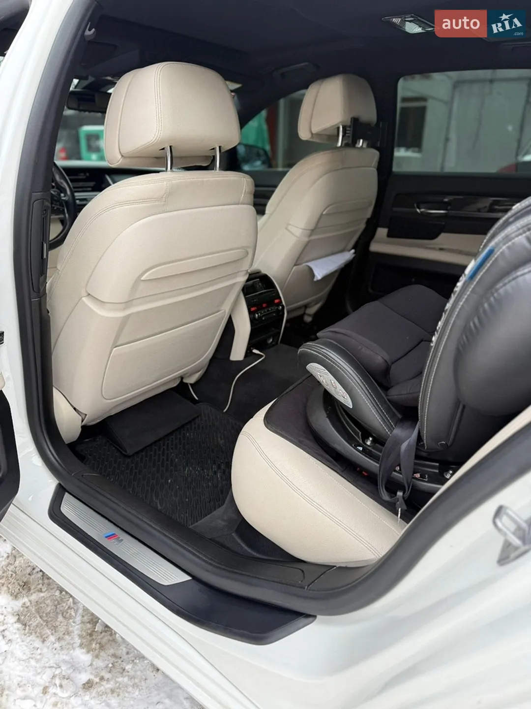 2014 BMW 7er - мініатюра 11