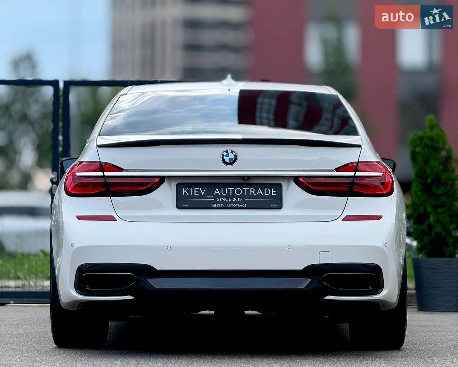 2016 BMW 7er - мініатюра 14
