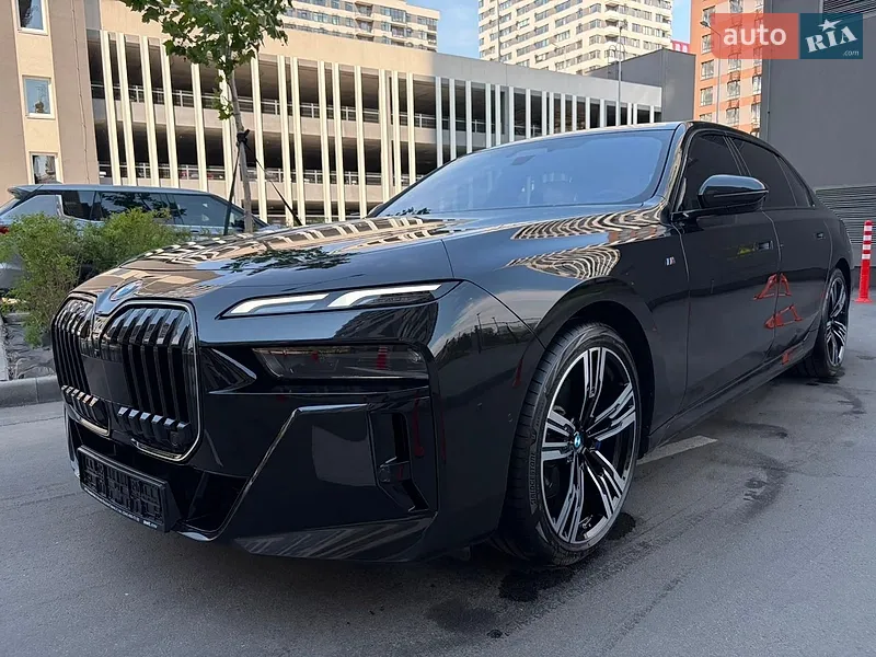 BMW 7 Series 2025 VIN WBA21EJ050CV85123 фото оголошення 36 з 135