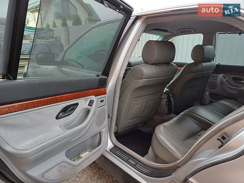 BMW 7 Series 1997 VIN WBAGE21070DJ39090 фото оголошення 16 з 52