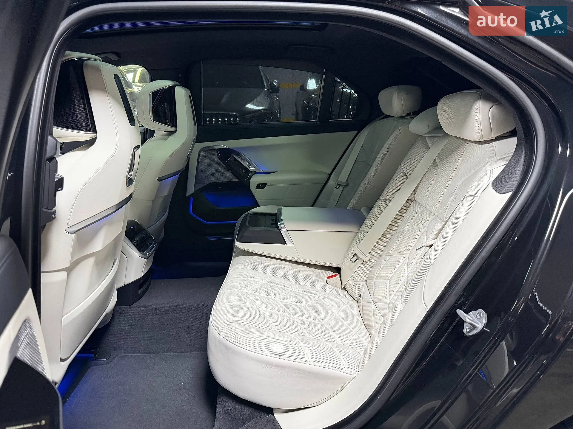 2025 BMW 7er - мініатюра 58
