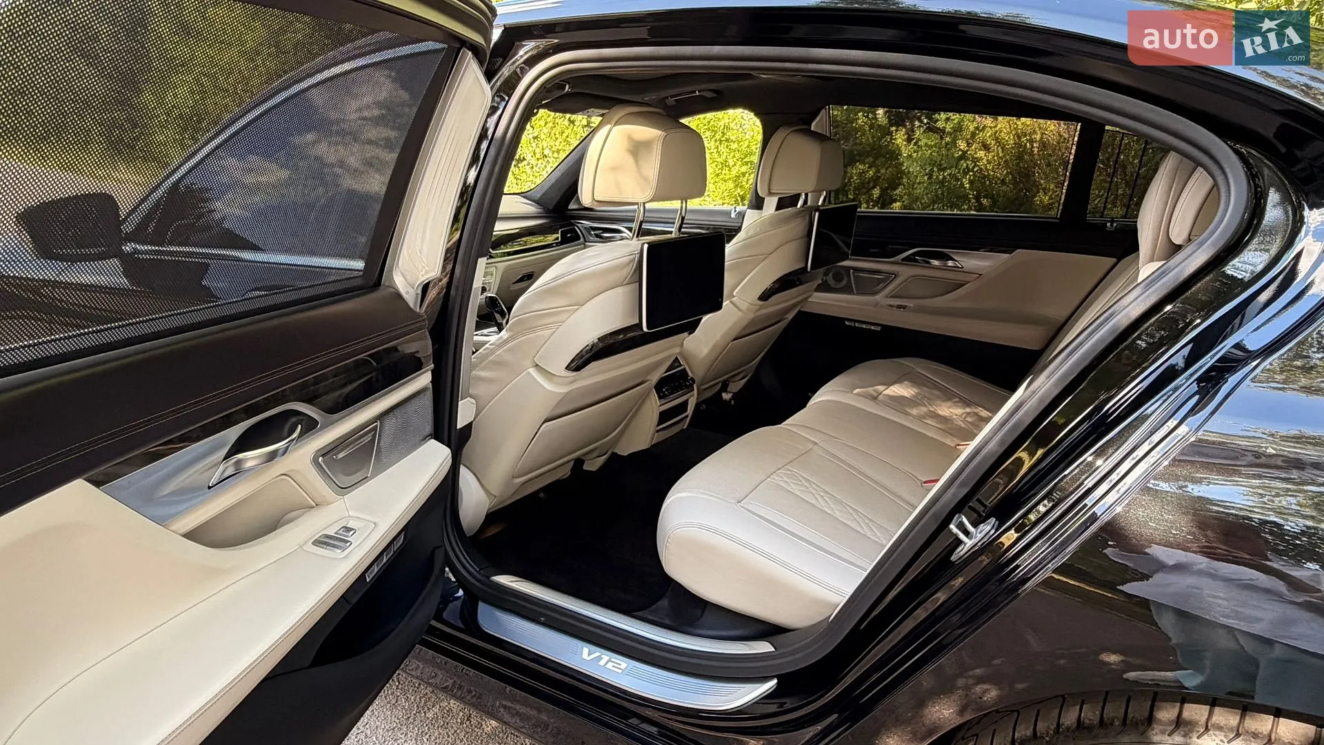 2017 BMW 7er - мініатюра 23