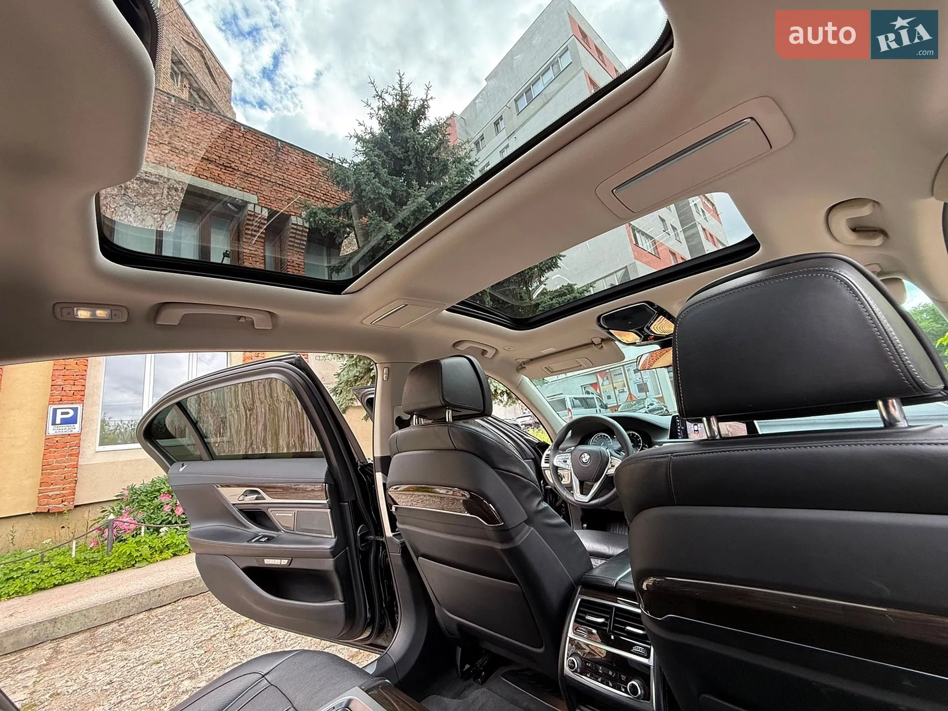 2015 BMW 7er - мініатюра 24