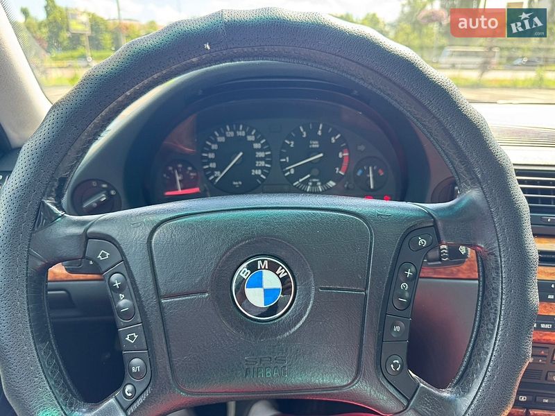 Седан BMW 7 Series 1999 в Києві
