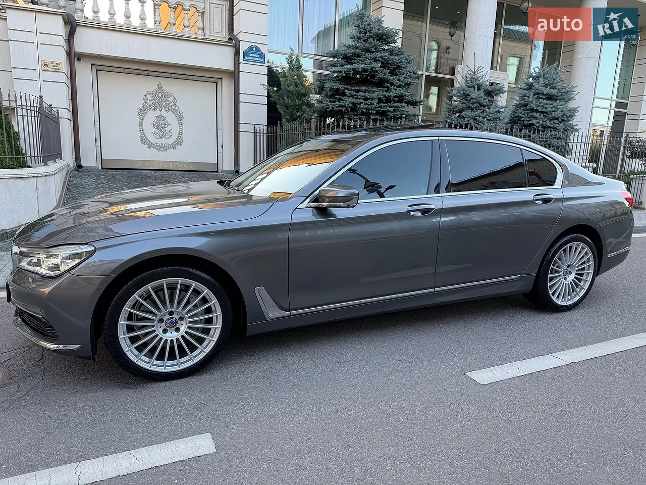 2019 Land Rover Range Rover Velar - мініатюра 109
