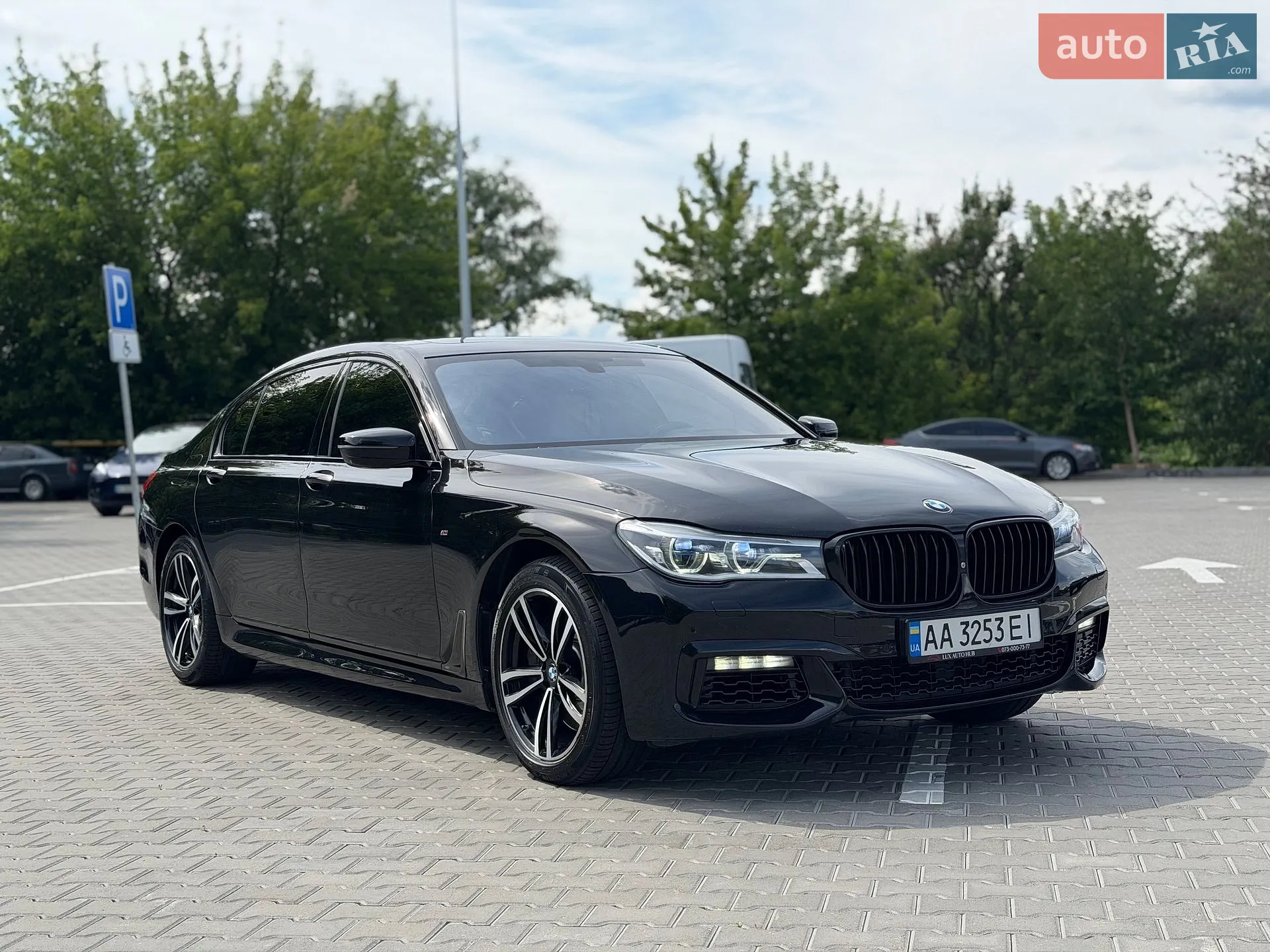 2017 BMW 7er - мініатюра 12