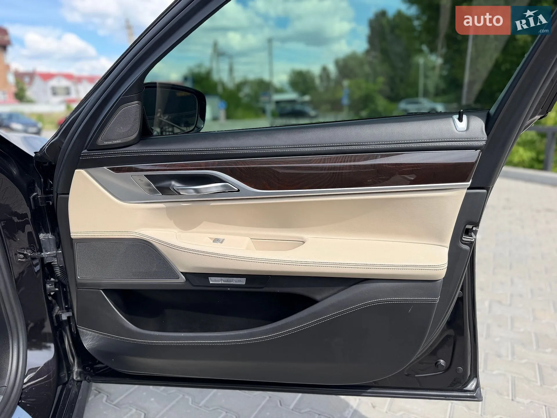 2017 BMW 7er - мініатюра 30