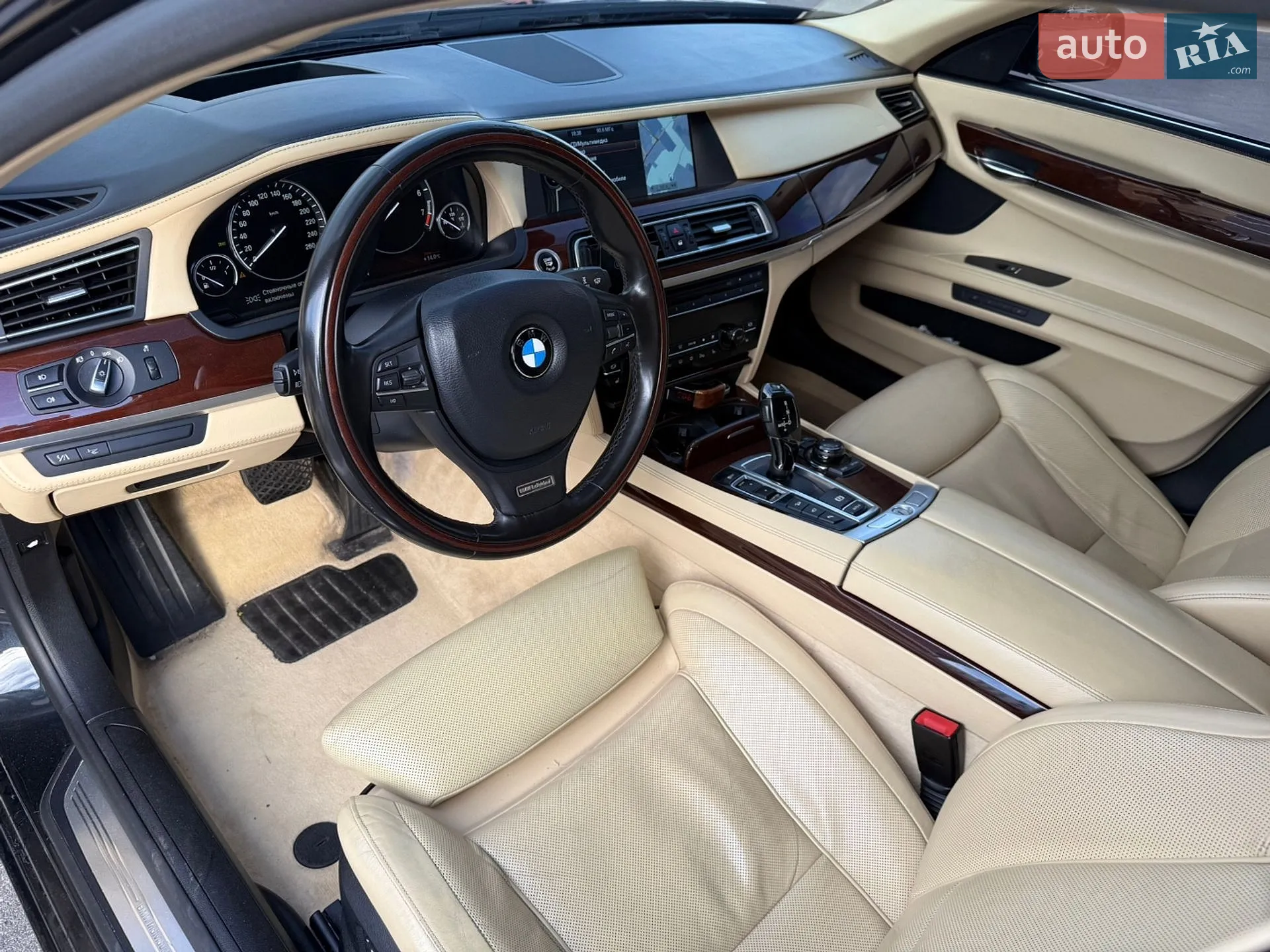 2010 BMW 7er - мініатюра 12