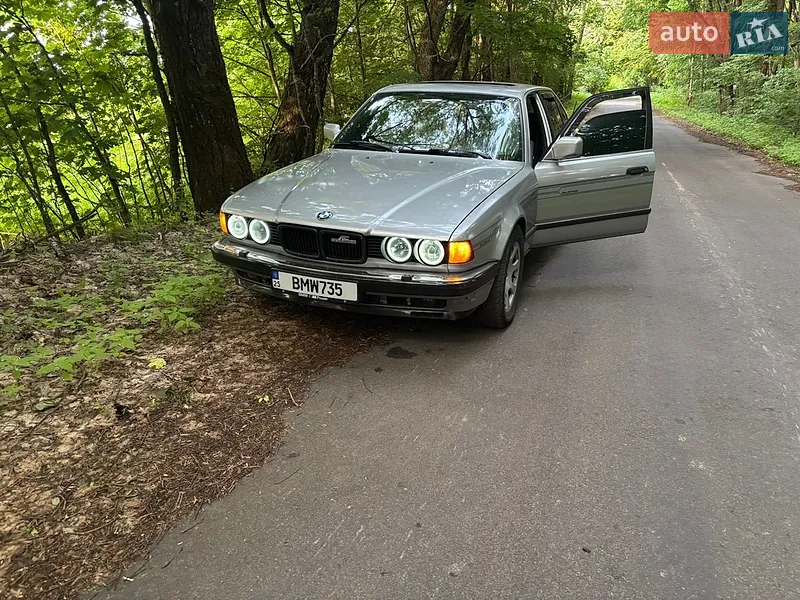 BMW 7 Series 1988