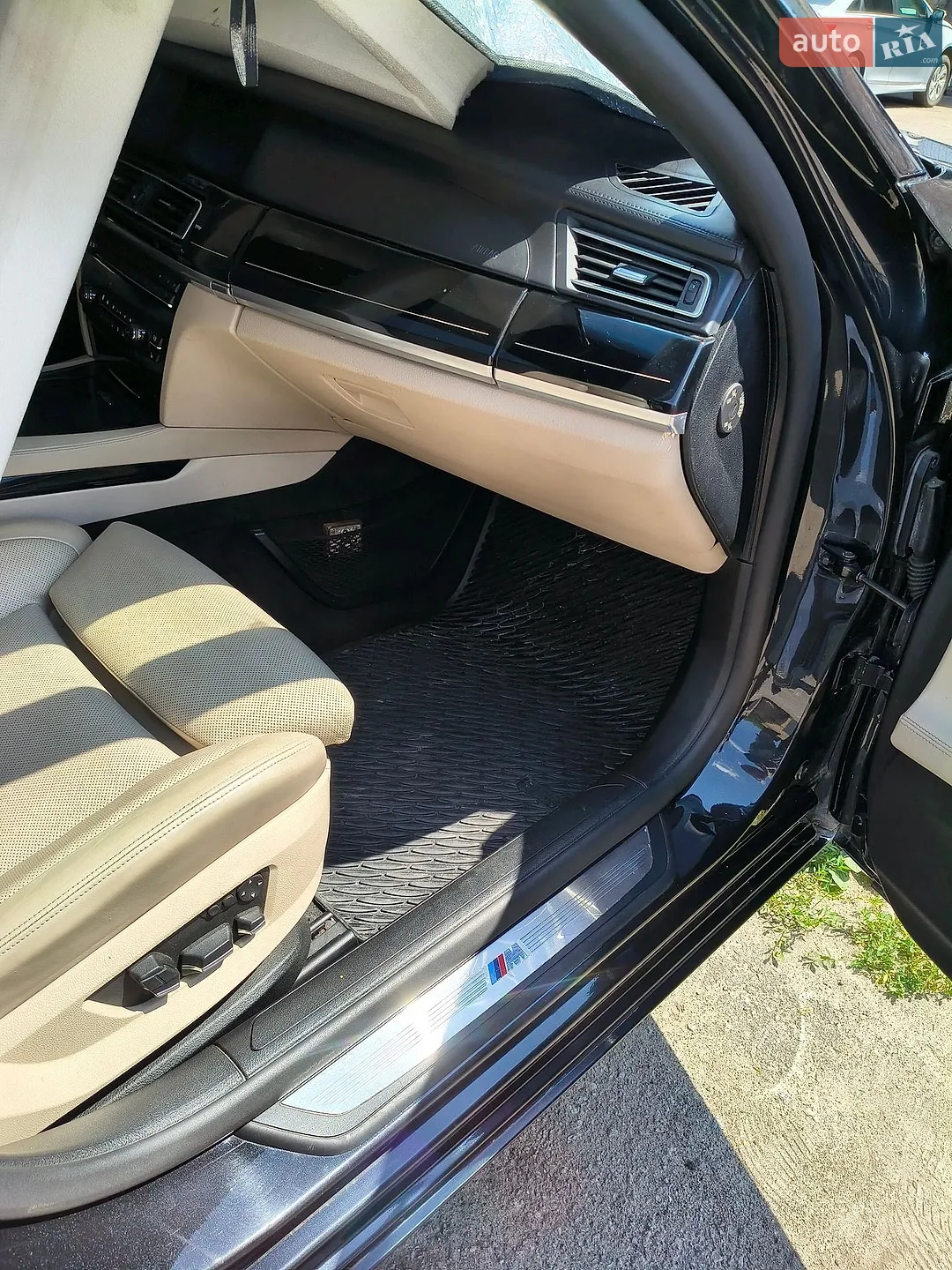2010 BMW 7er - мініатюра 20