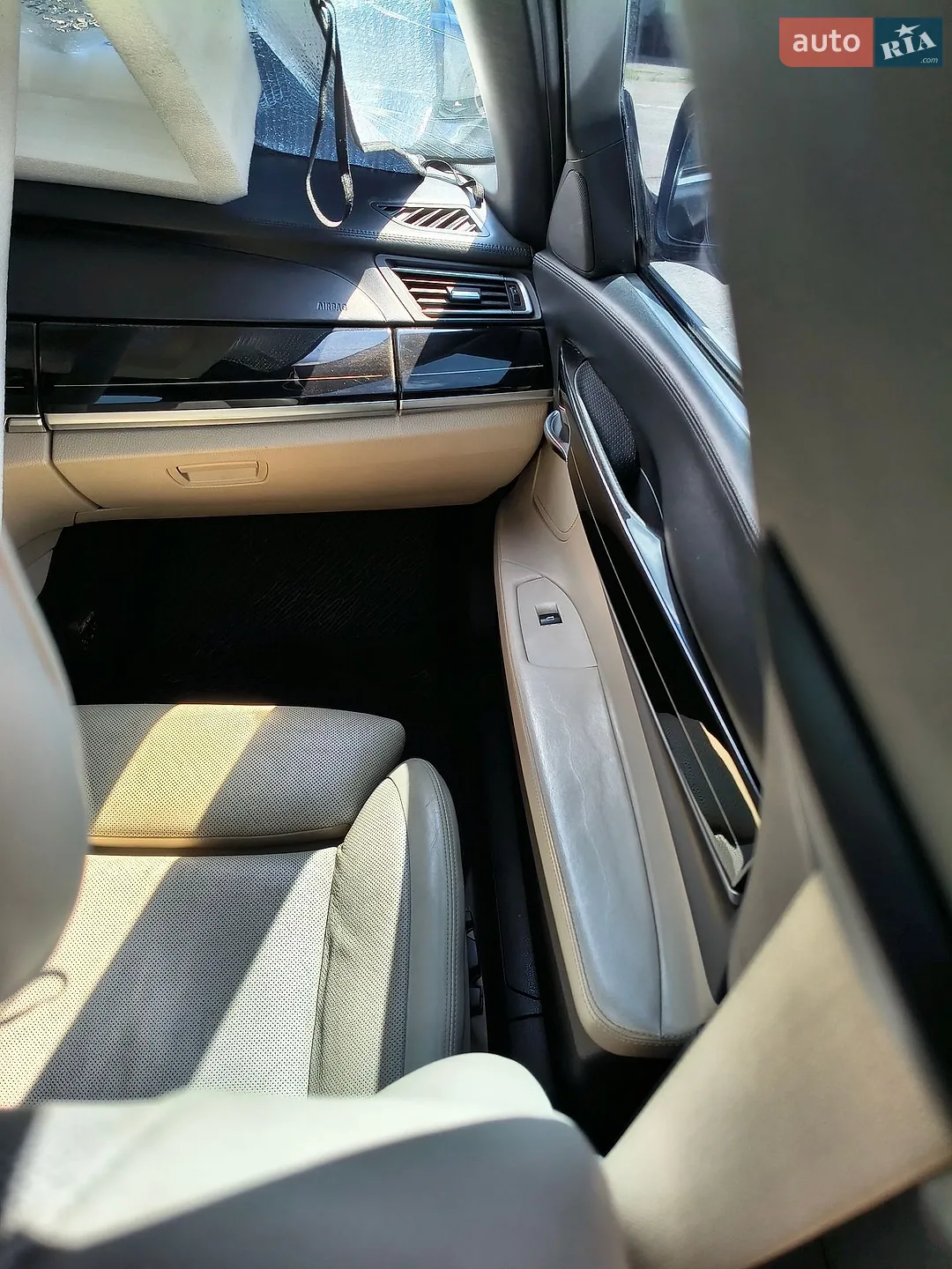 2010 BMW 7er - мініатюра 21