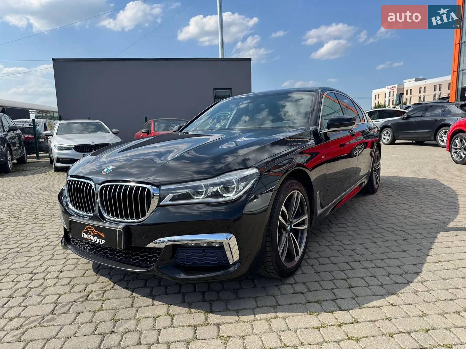 2017 BMW 7er - мініатюра 3