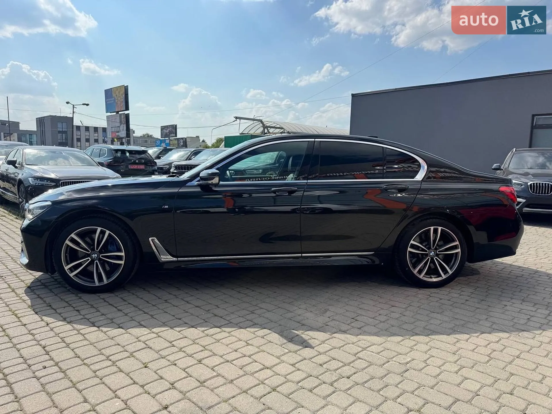 2017 BMW 7er - мініатюра 4