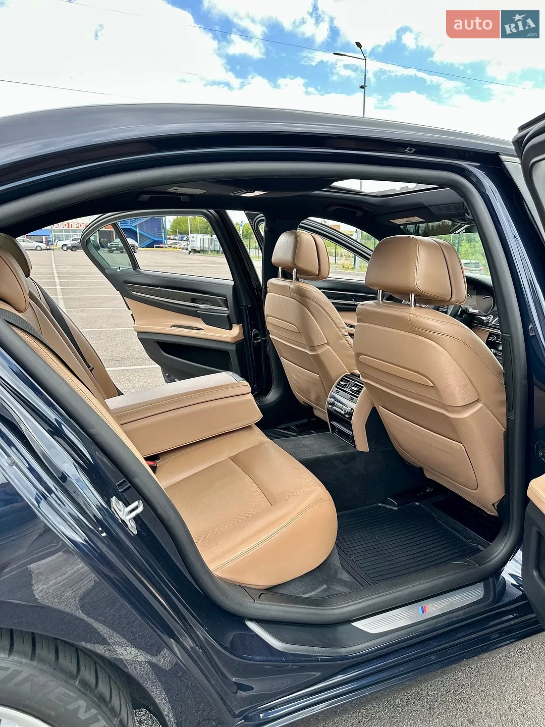 2014 BMW 7er - мініатюра 140