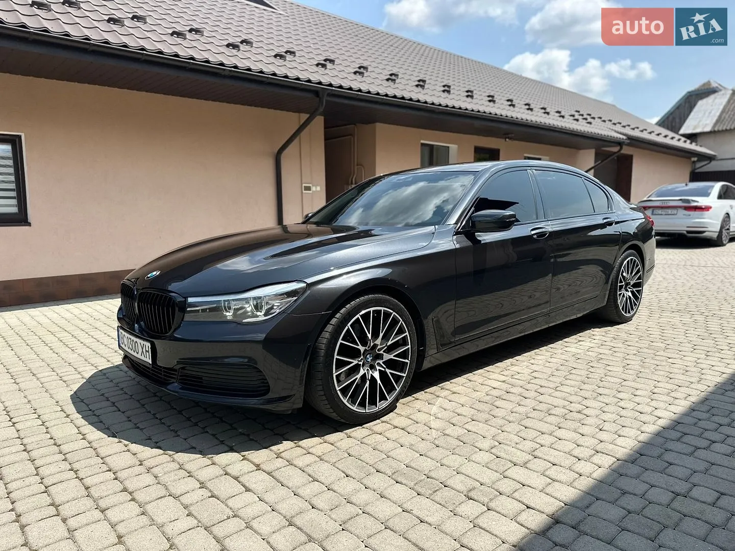 2018 BMW 7er - мініатюра 2