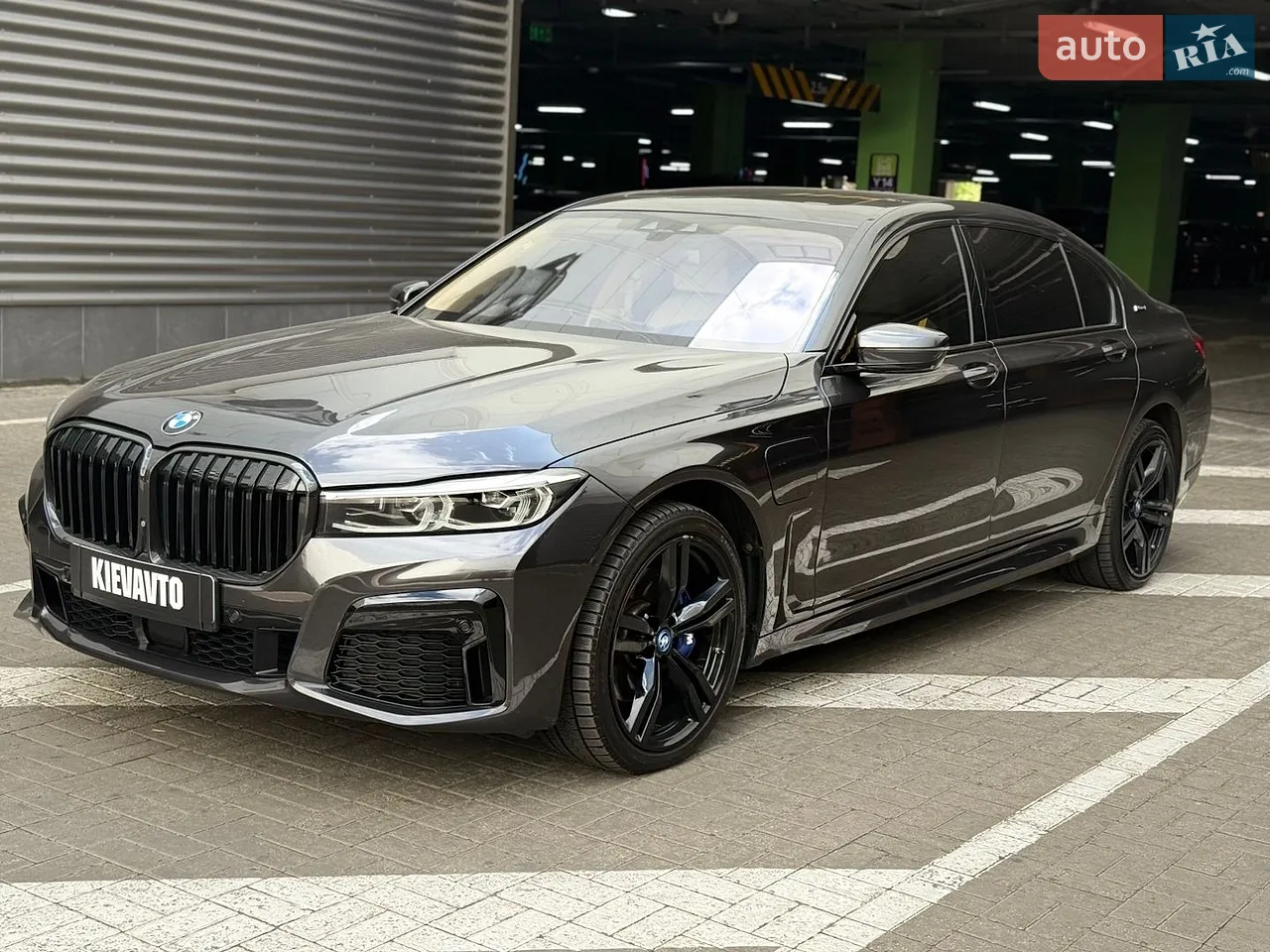 2022 BMW M5 - мініатюра 31
