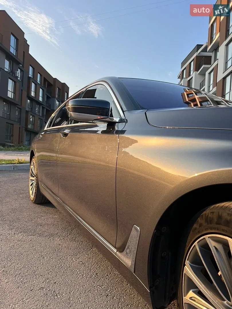 2015 BMW 7er - мініатюра 5