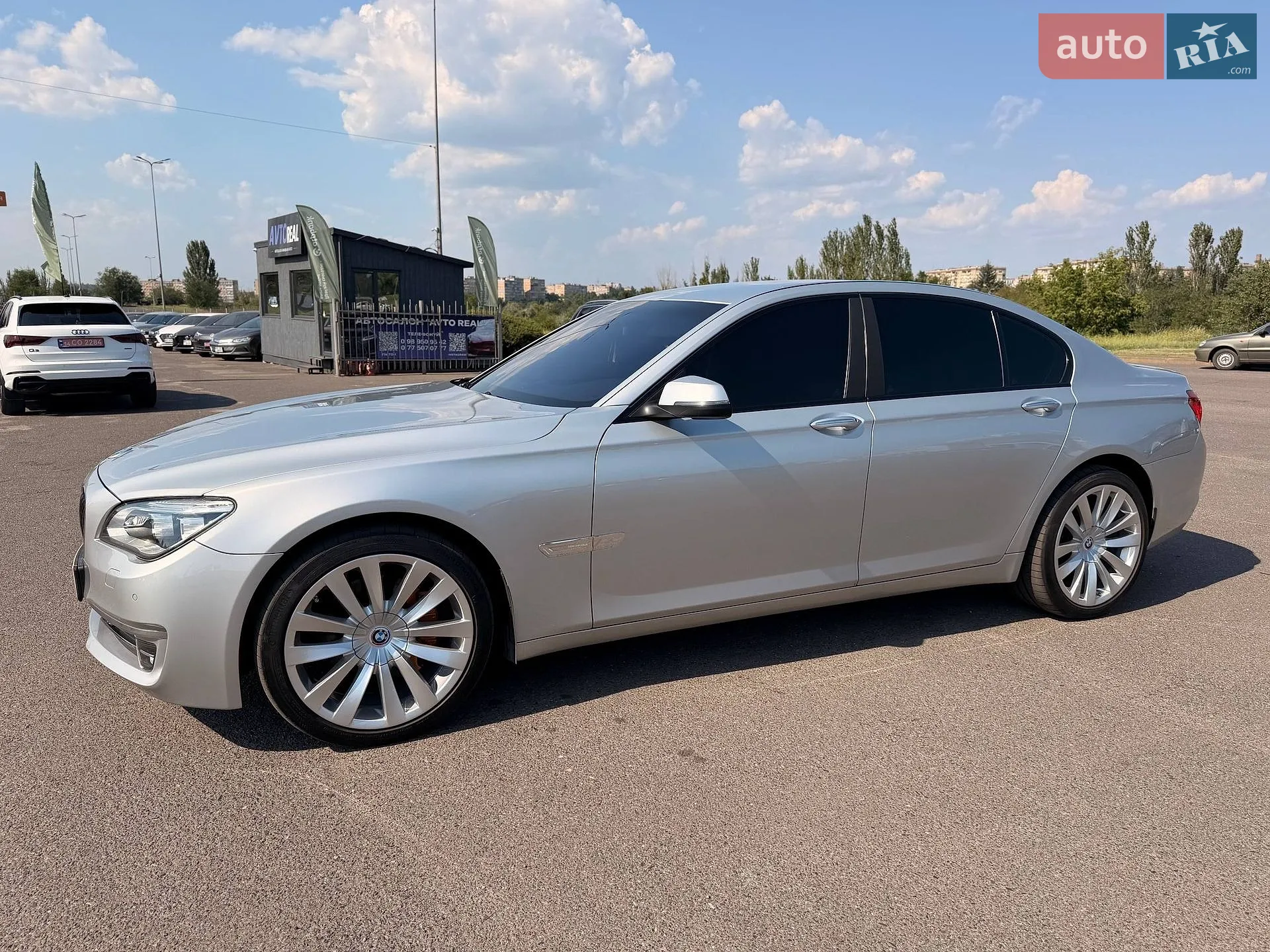 2014 BMW 7er - мініатюра 16