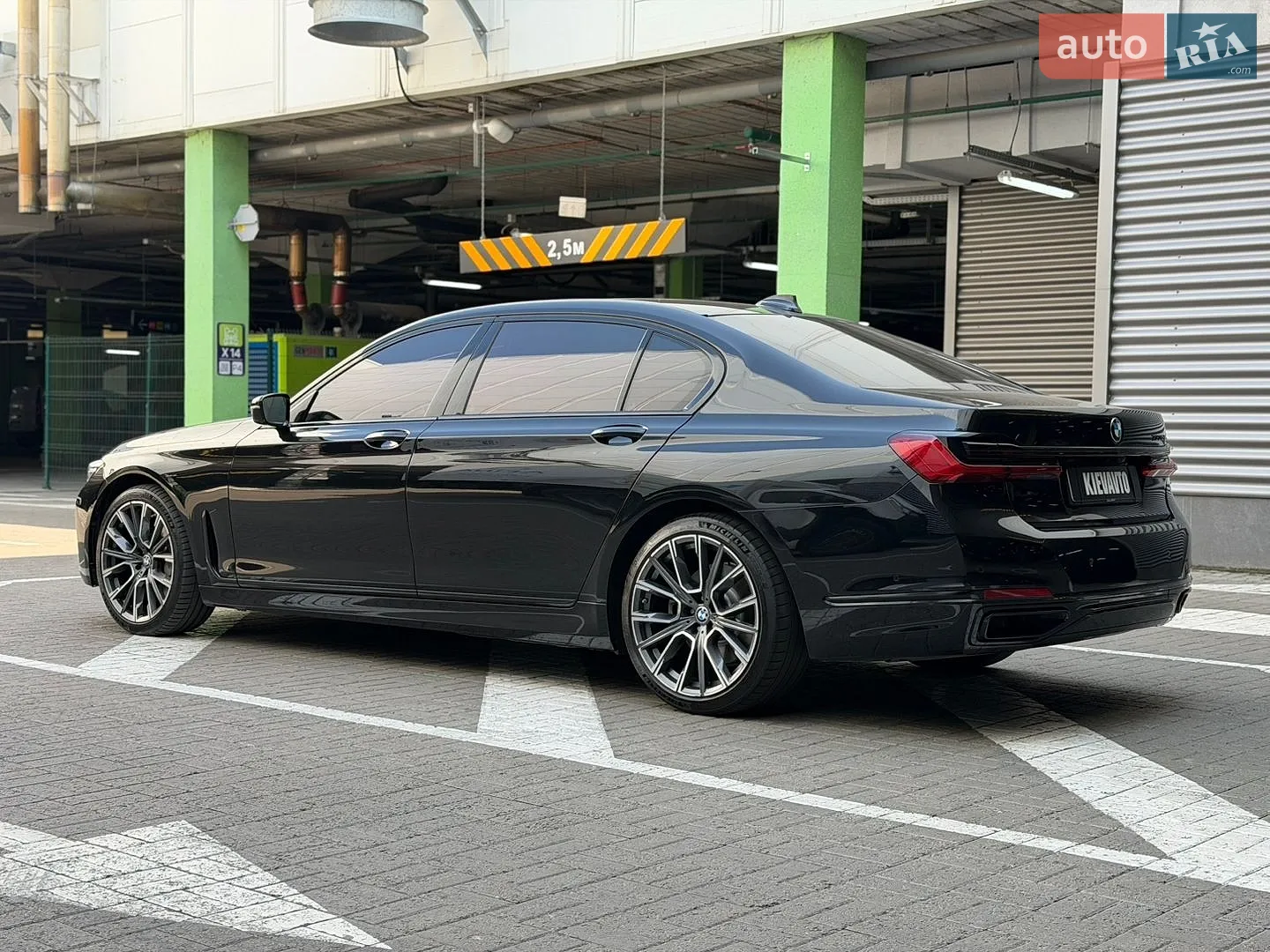 2020 BMW 7er - мініатюра 4