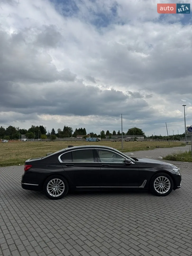 2016 BMW 7er - мініатюра 4