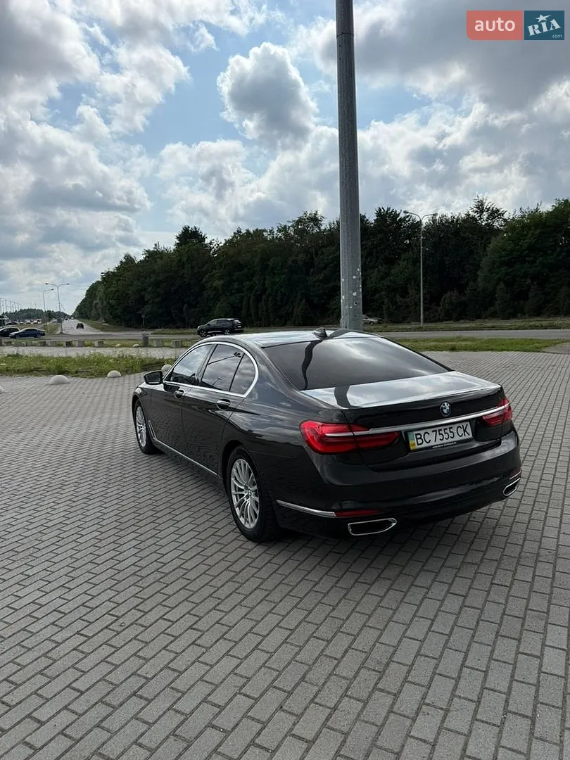 2016 BMW 7er - мініатюра 7