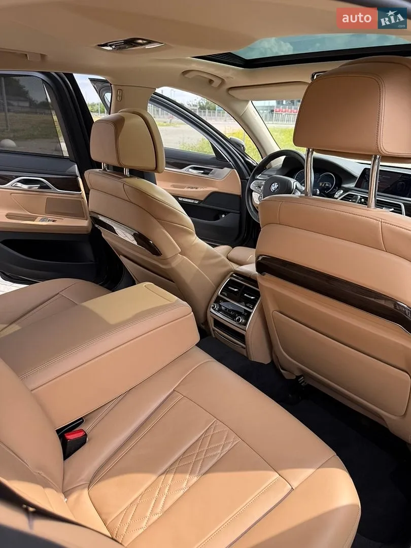 2016 BMW 7er - мініатюра 20
