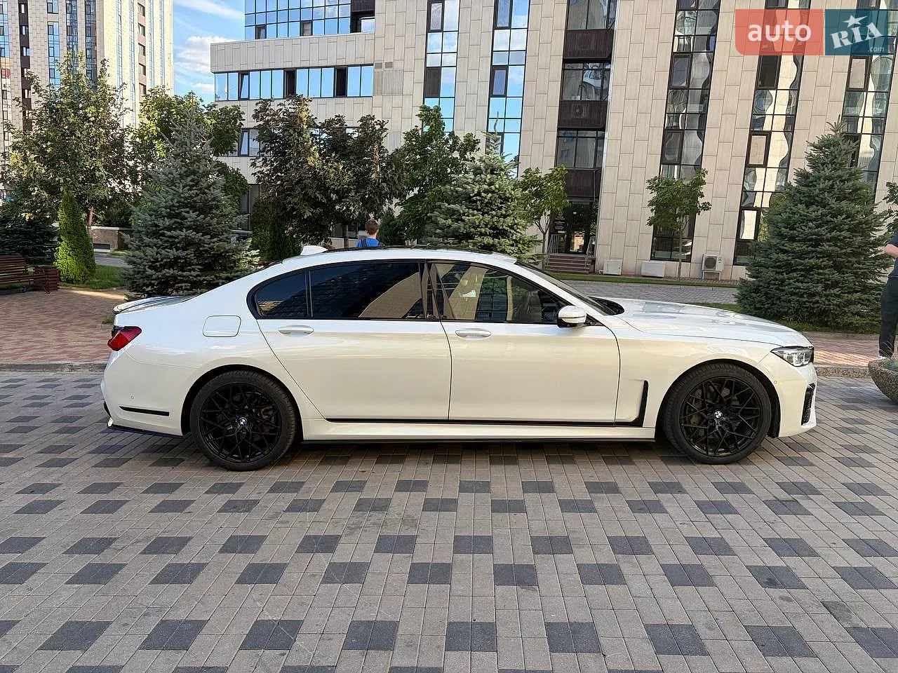 2018 BMW 7er - мініатюра 4