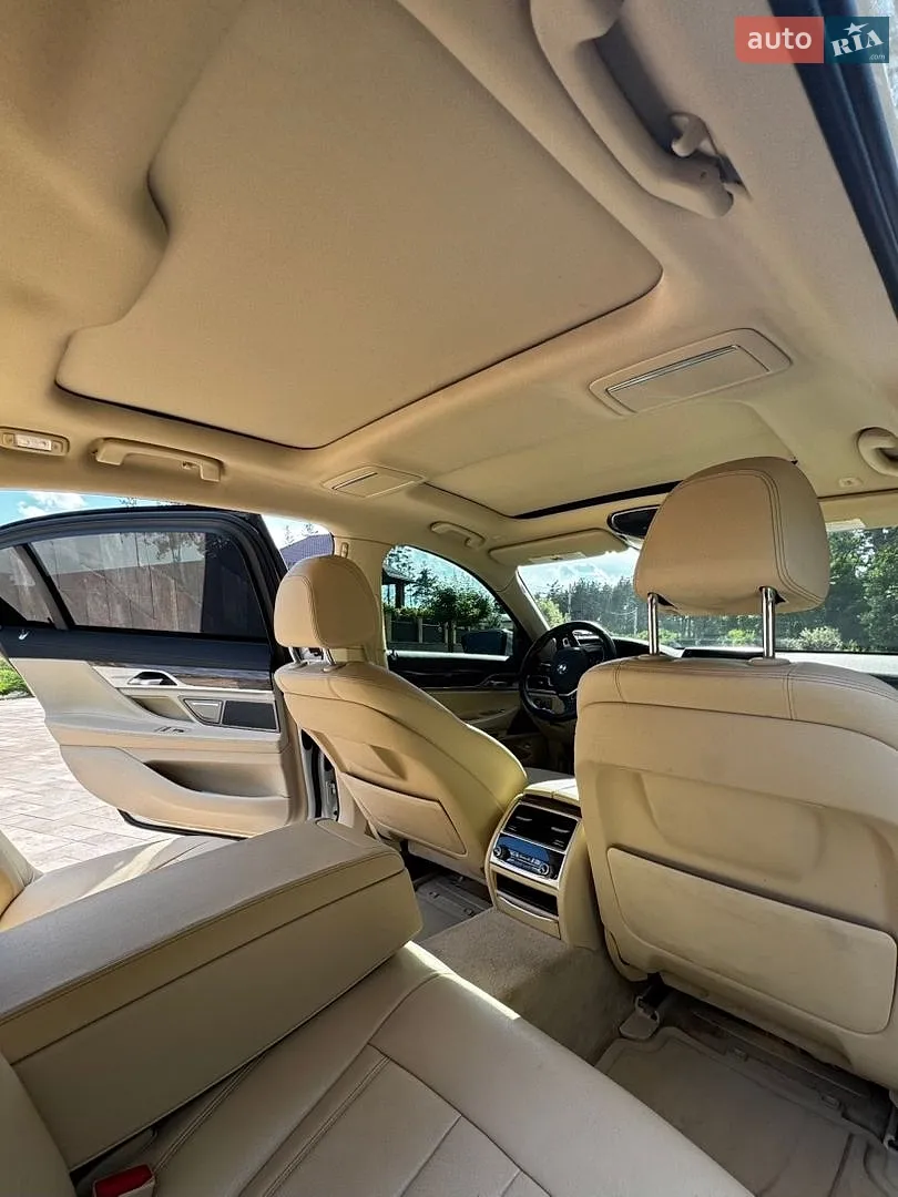 2017 BMW 7er - мініатюра 5