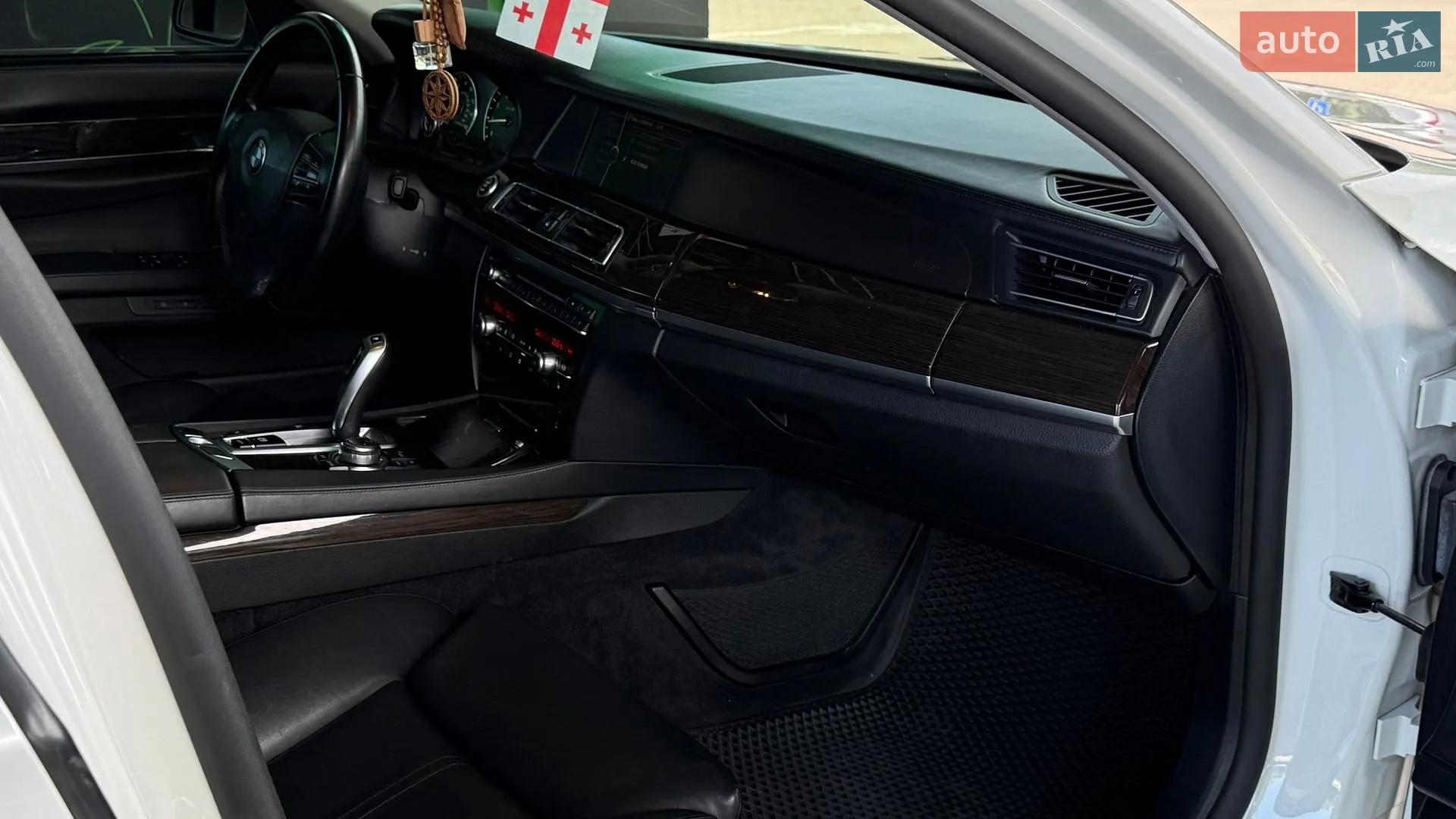 2010 BMW 7er - мініатюра 37