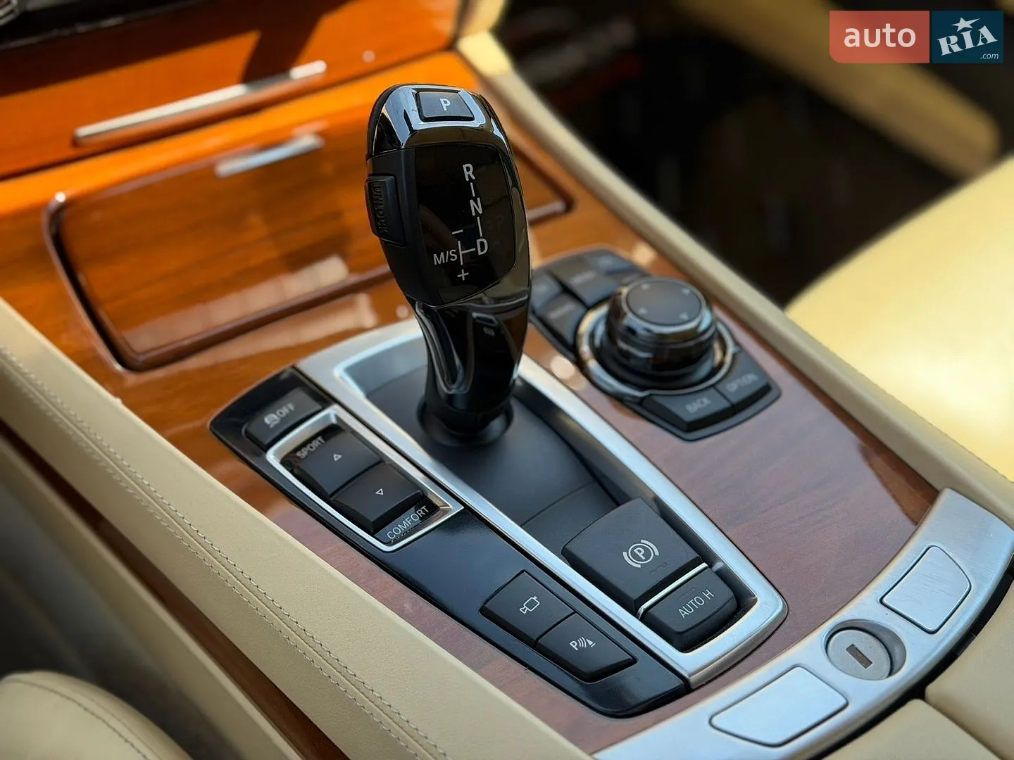 2010 BMW 7er - мініатюра 29