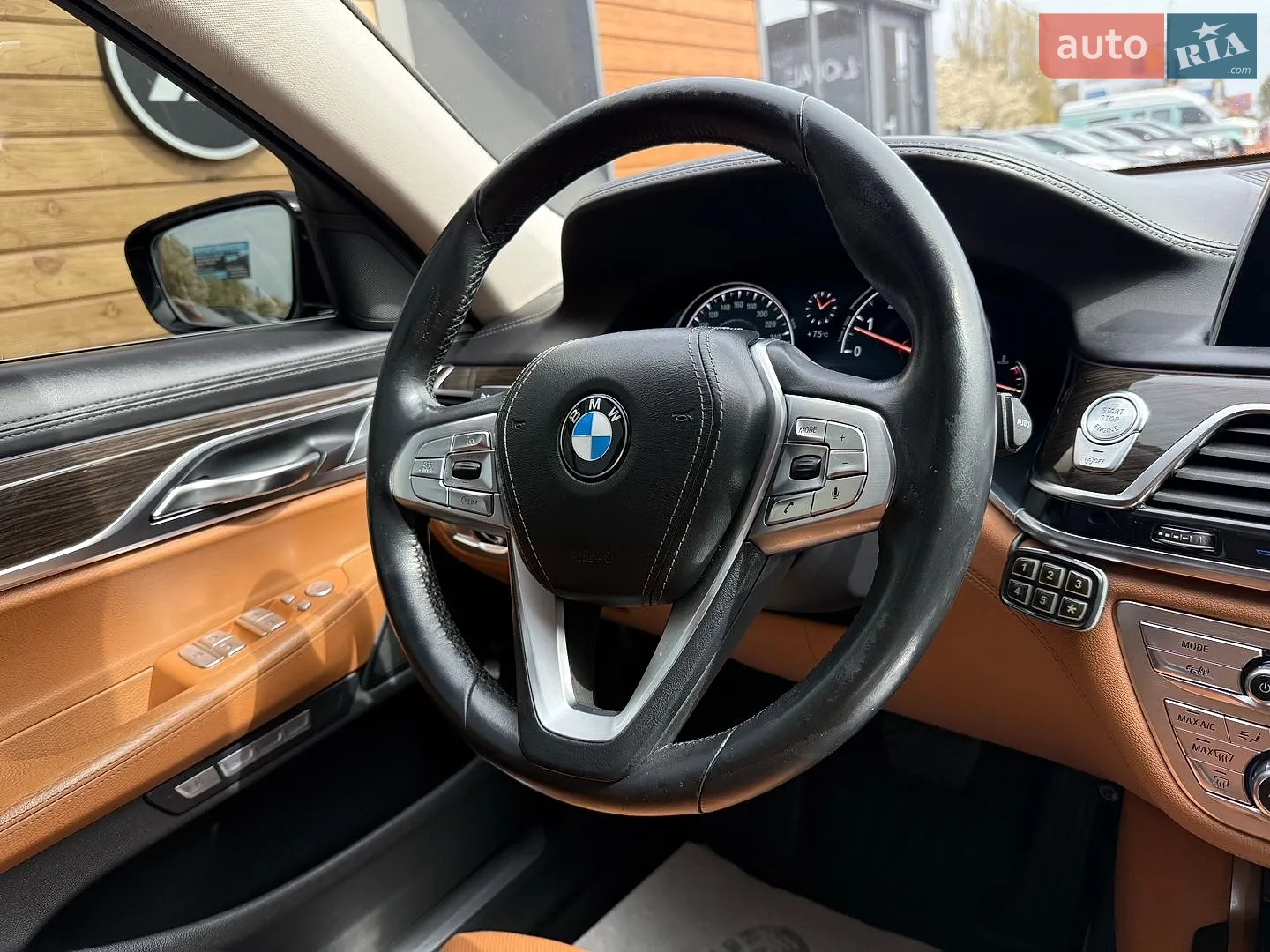 2016 BMW 7er - мініатюра 16