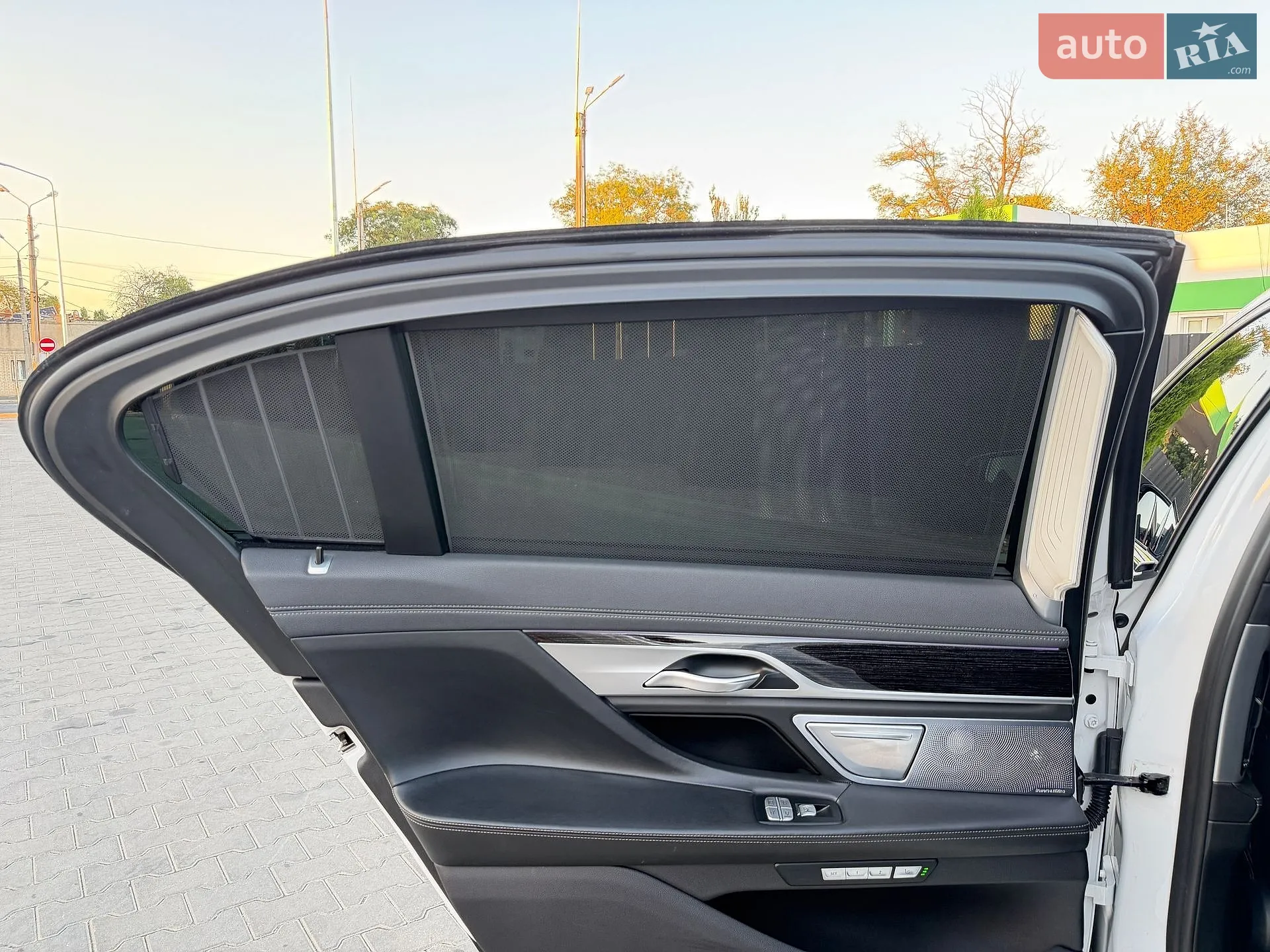 BMW 7 Series 2017 VIN WBA7G6104HG769063 фото оголошення 37 з 66