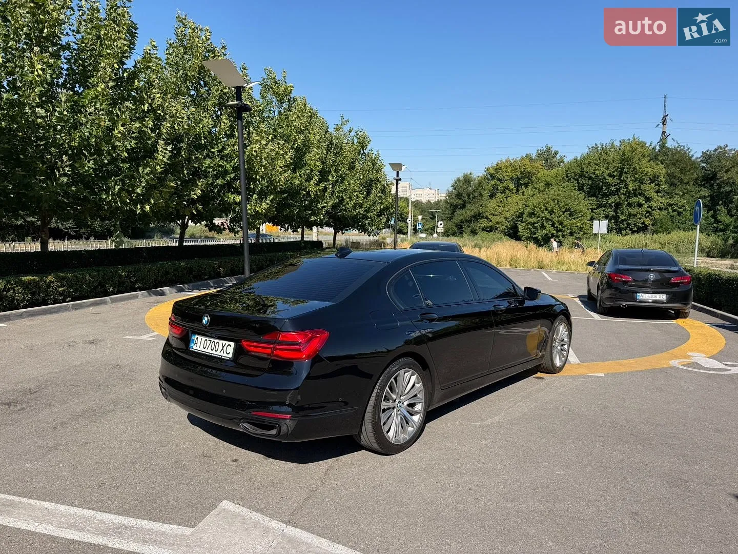 2016 BMW 7er - мініатюра 7
