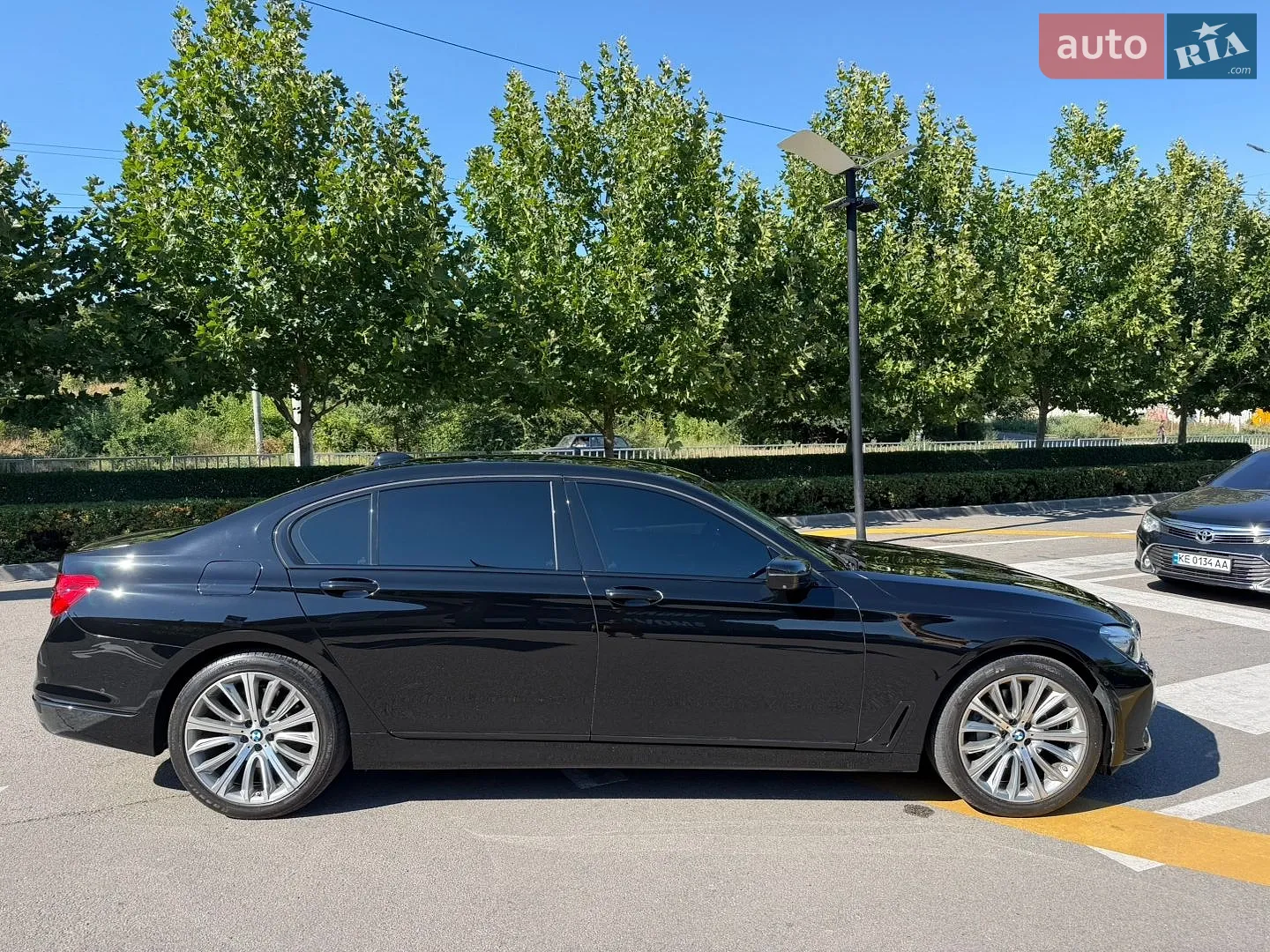 2016 BMW 7er - мініатюра 8