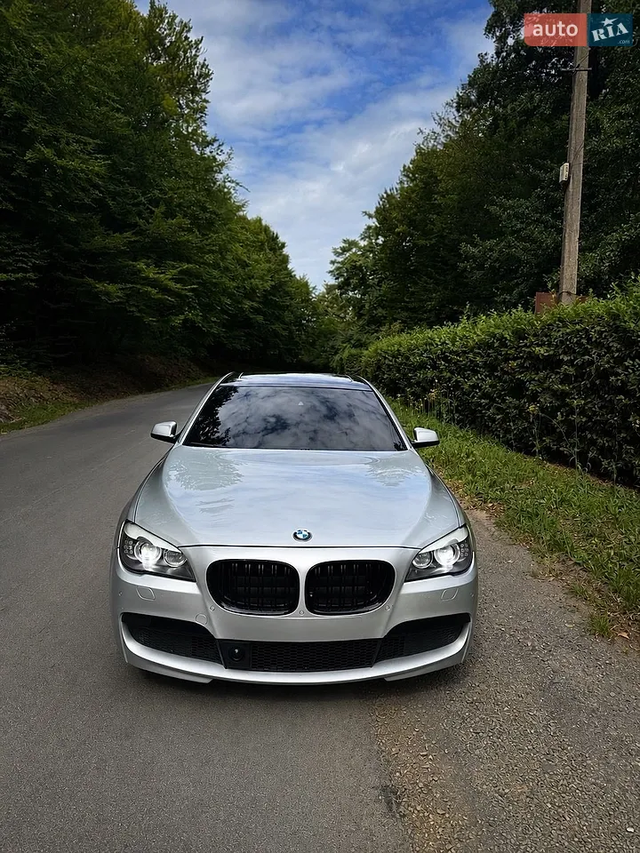 2013 BMW 5er - мініатюра 13