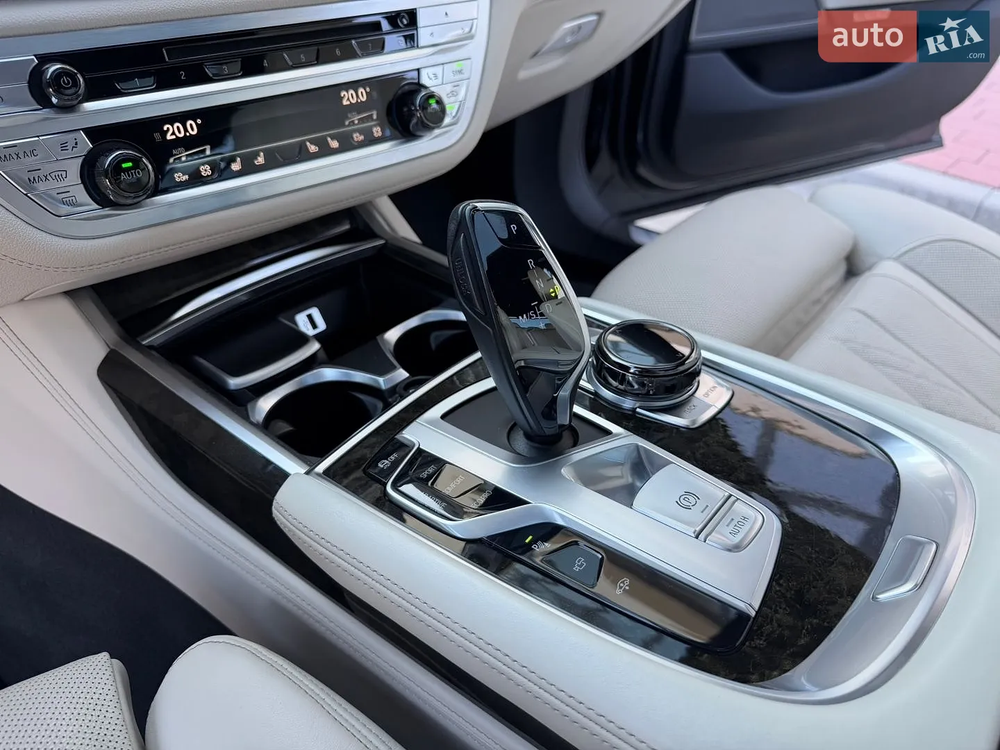 2016 BMW 7er - мініатюра 45
