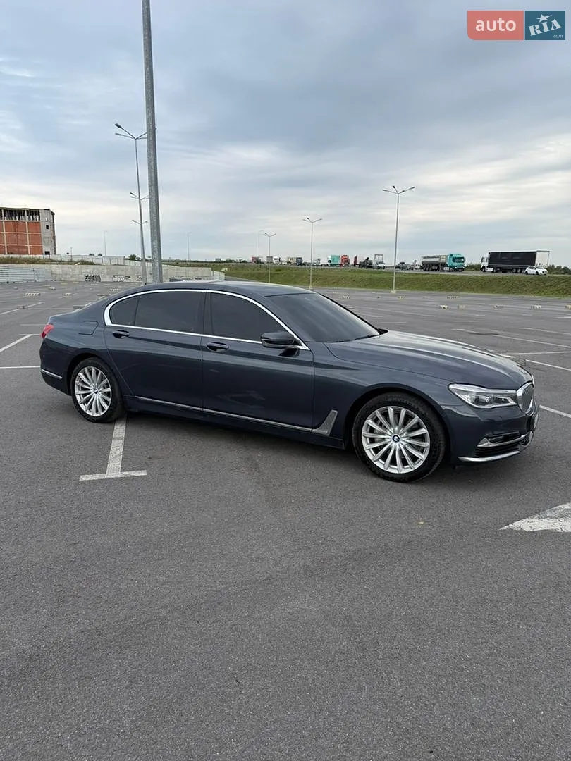 2016 BMW 7er - мініатюра 3