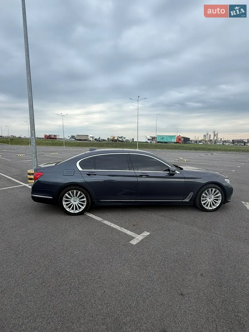 2016 BMW 7er - мініатюра 8
